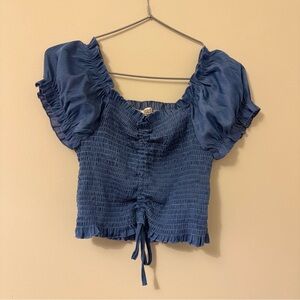 ⭐️2 for $15⭐️ Blue Vintage Ruched Women's Top With Puff Sleeves